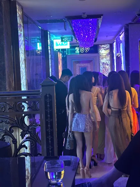 로열 KTV 가라오케 하노이 한인가라오케 내부 사진 2