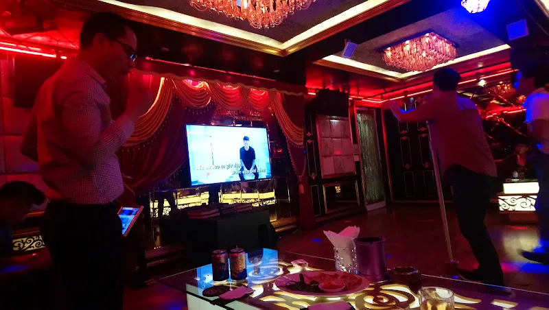 로열 KTV 가라오케 하노이 한인가라오케 내부 사진 4