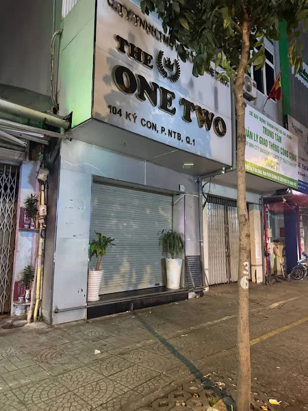 원투 가라오케 - 호치민 한인가라오케 내부 사진 2